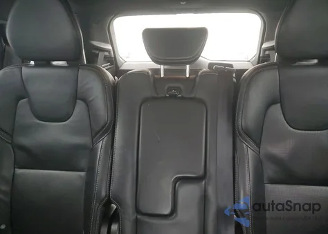 2017 Volvo Xc90 T6 из США, поврежденный, VIN YV4A22PL8H1184648